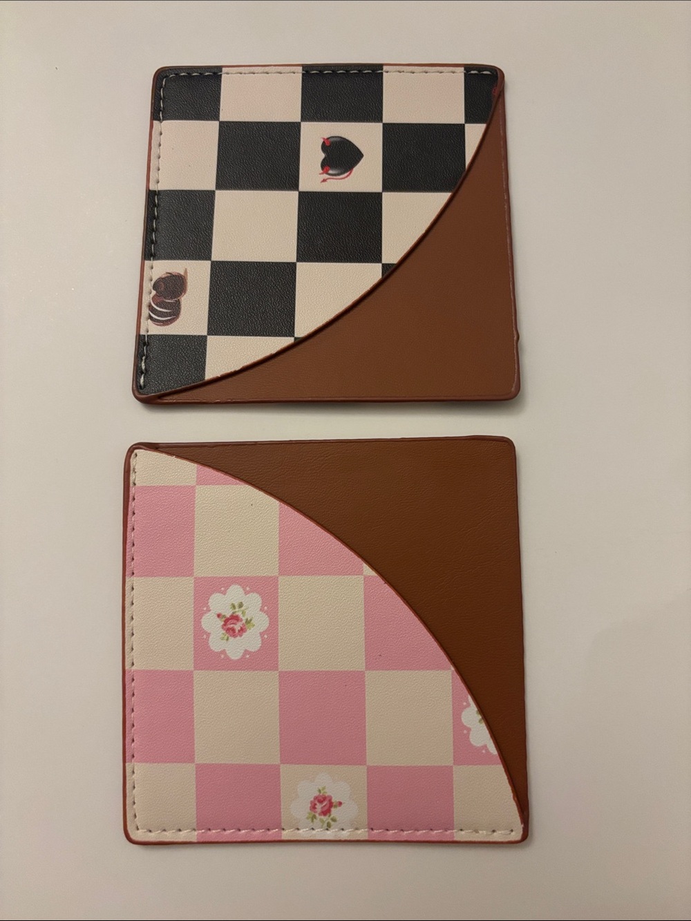Checkerboard corner bookmarks - Pink & Black 2 new
